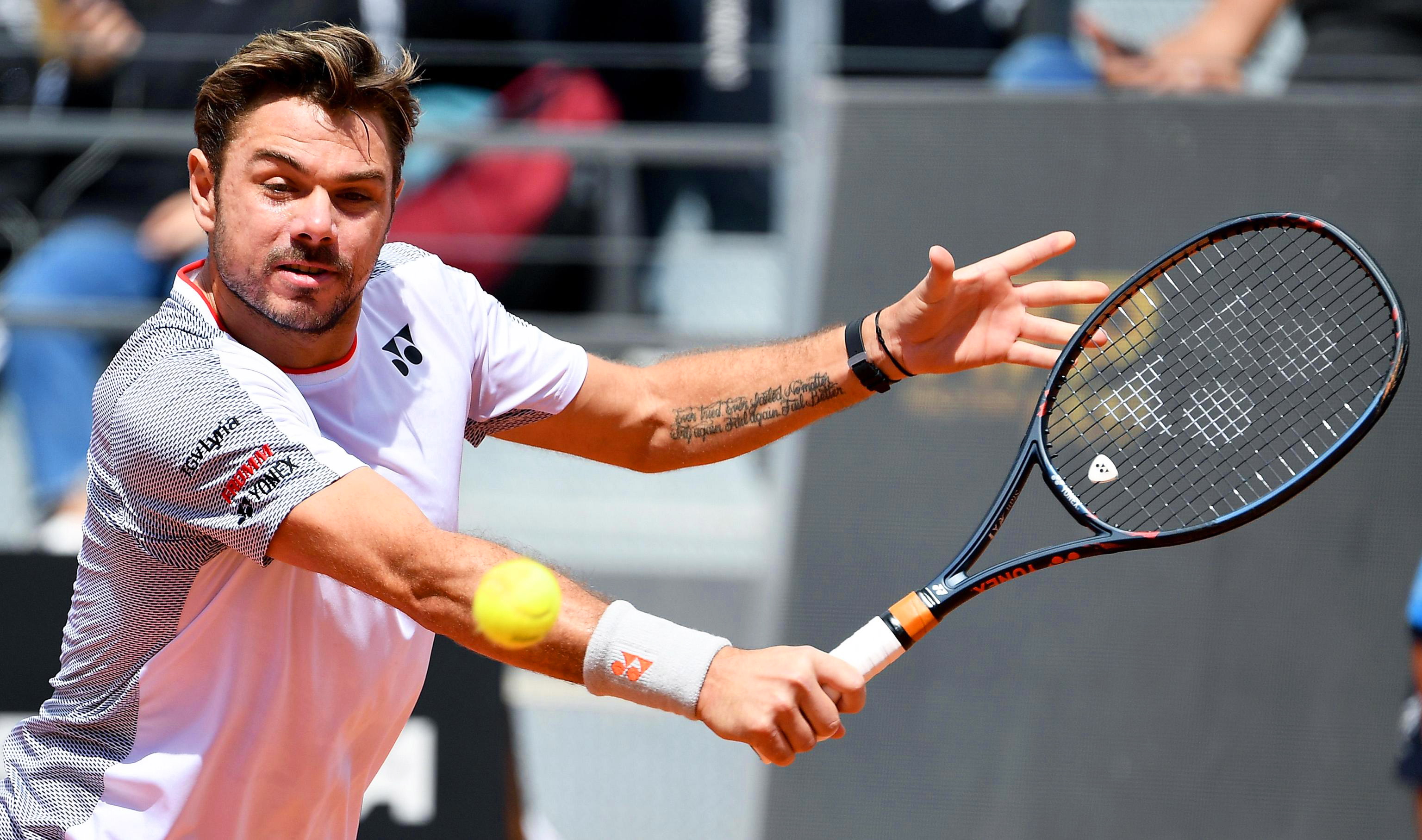 意大利网球队绝地反击世界网球队，瓦林卡打破历史纪录