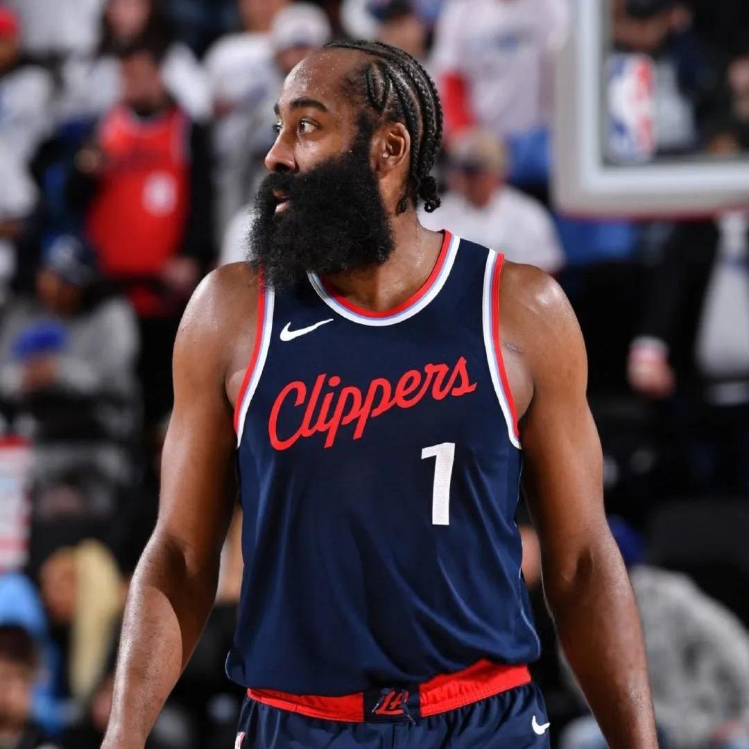 马刺翻盘76人，哈登打破历史纪录