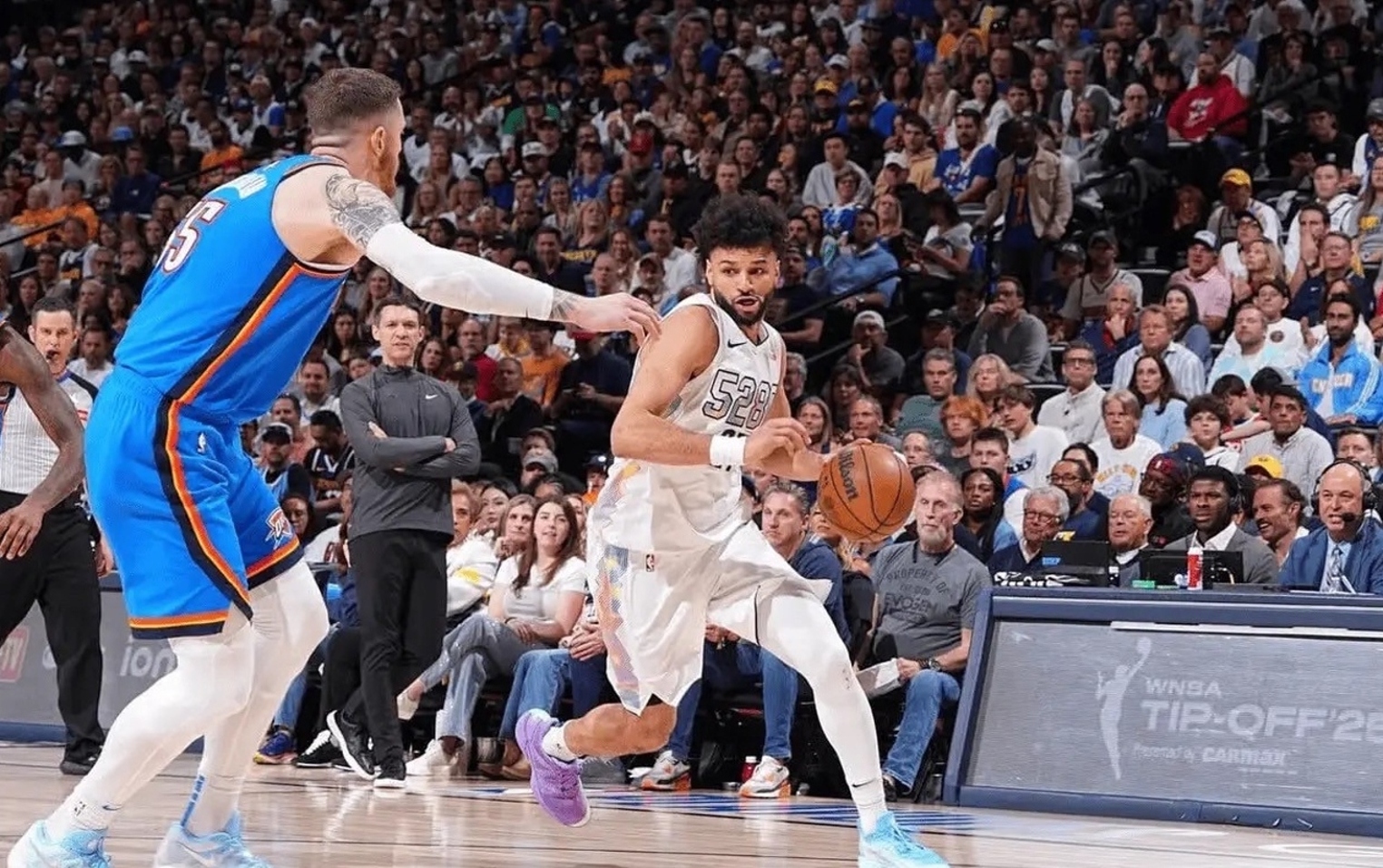 关于西班牙网球队完胜日本网球队，穆雷完成帽子戏法的信息