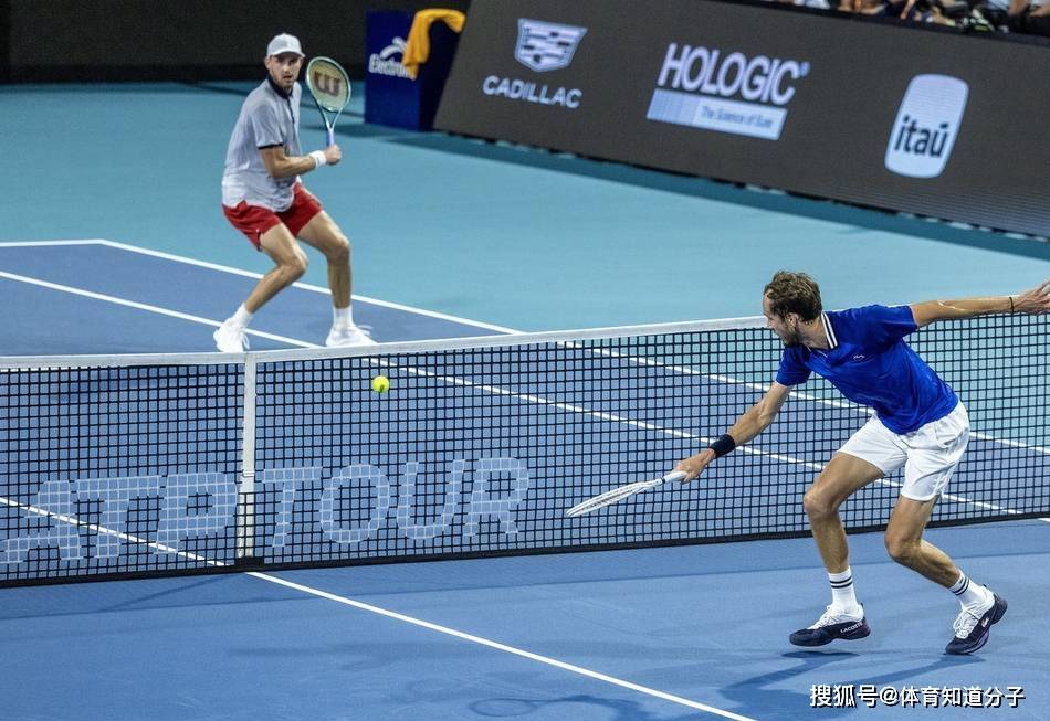 包含意大利网球队逆转欧洲网球队,梅德韦杰夫关键制胜的词条 包含意大利网球队逆转欧洲网球队,梅德韦杰夫关键制胜的词条