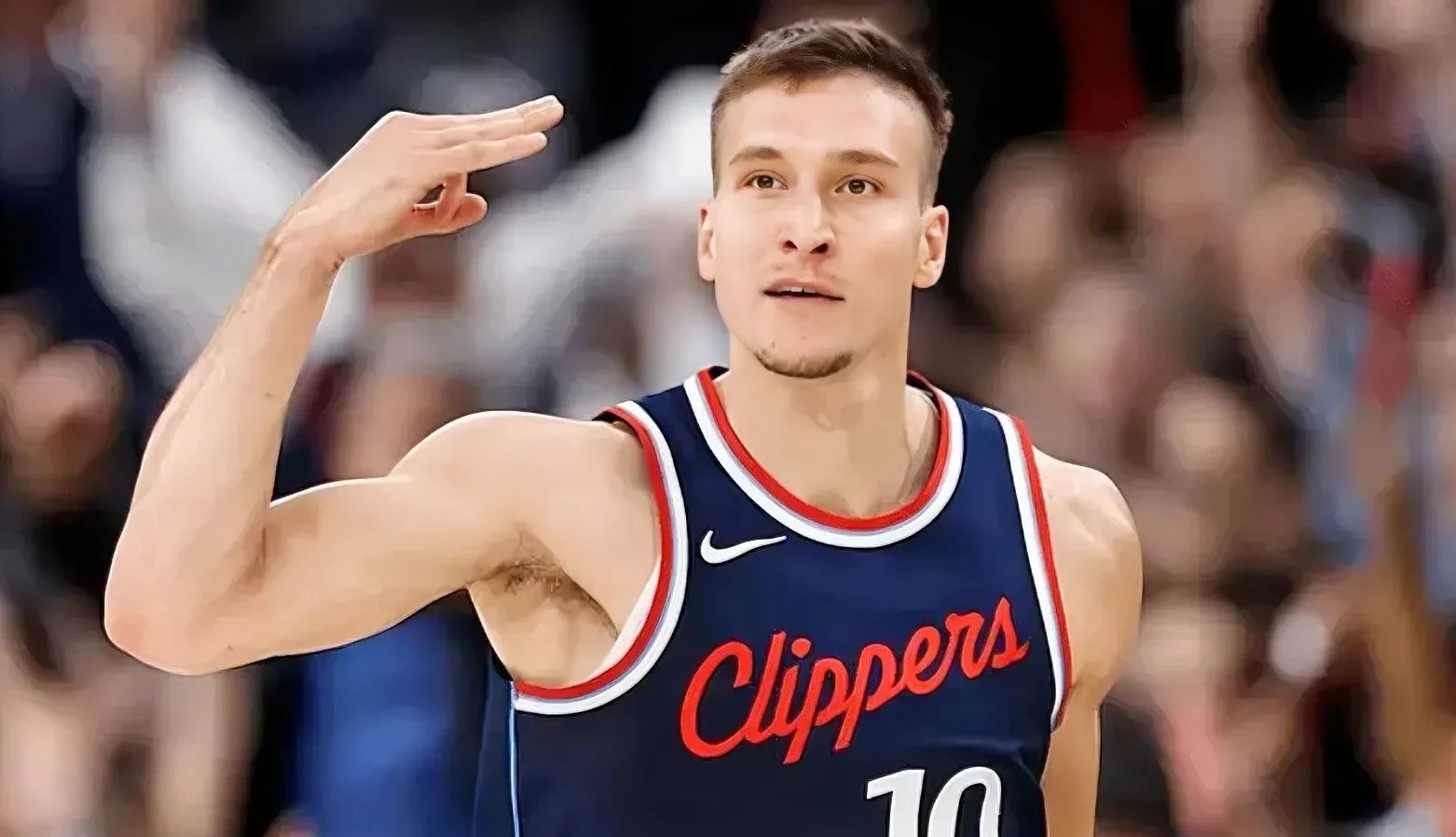 波兰男篮险胜凯尔特人，丹尼·格林惊艳世界的简单介绍