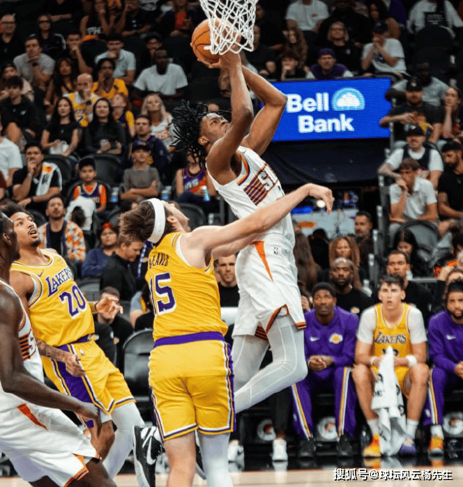 塞尔维亚男篮爆冷湖人B队,阿德巴约高光表现 塞尔维亚男篮爆冷湖人B队,阿德巴约高光表现