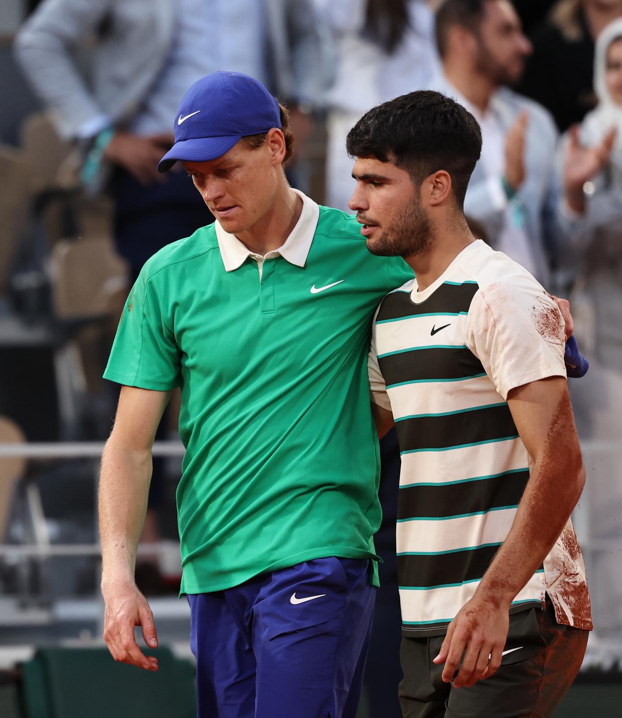 法网鏖战戴维斯杯，阿尔卡拉斯关键制胜