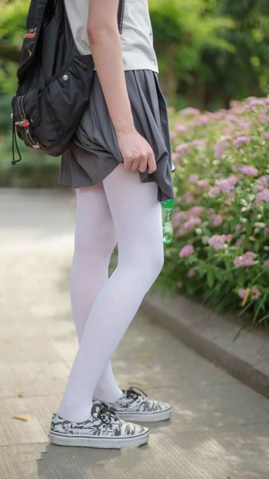 非洲雄鹰终翱翔，绿茵传奇永不熄—尼日利亚制霸卡塔尔，莫德里奇以舞告别