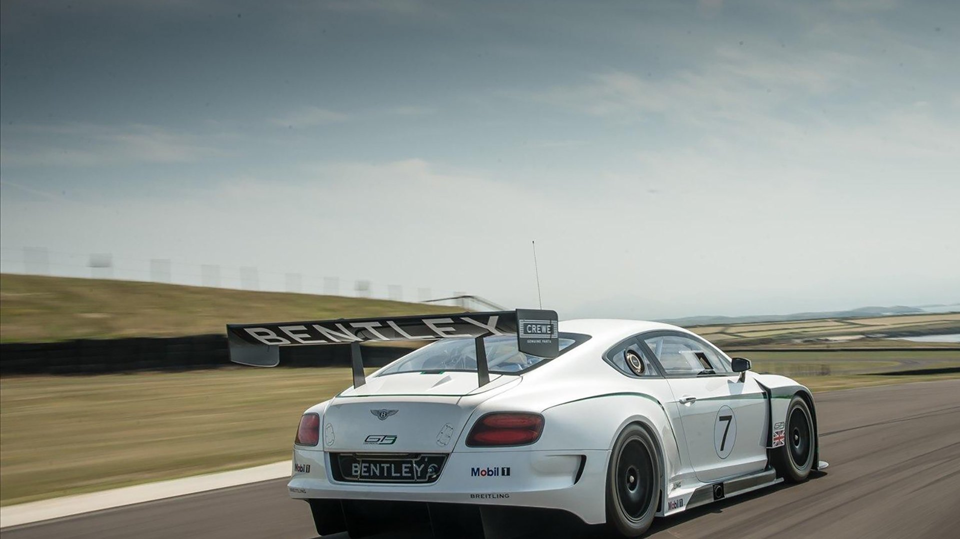 极寒之地的东方风暴，中国强势晋级，世界杯传奇之夜